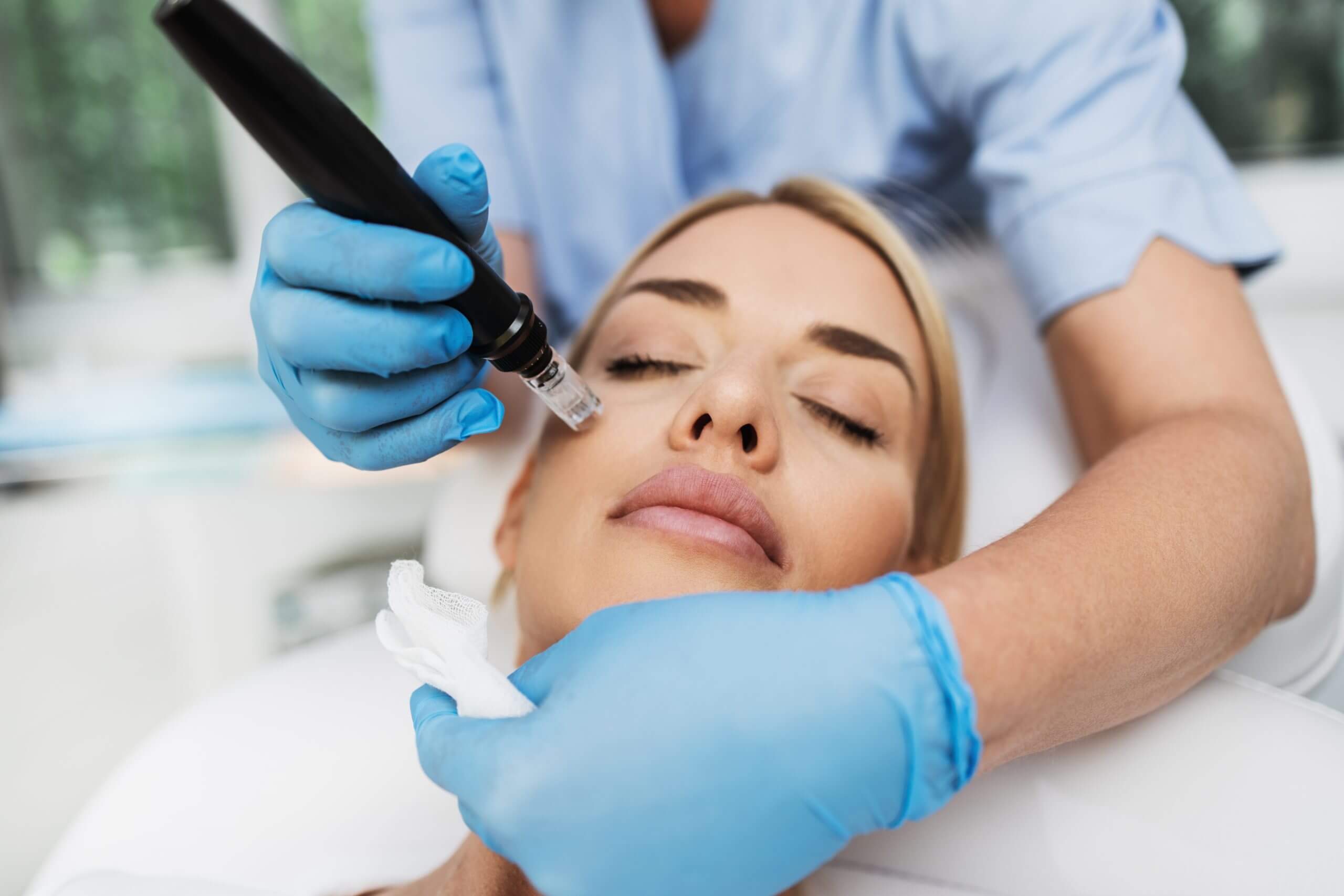 What is the difference between Microneedling and RF Microneedling? By Enchanted Medical Aesthetics